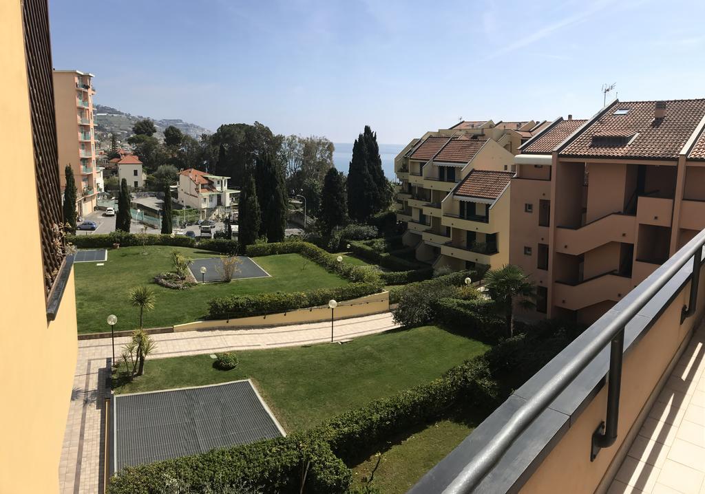 Ferienwohnung Flat Acquamarina Sanremo Exterior foto